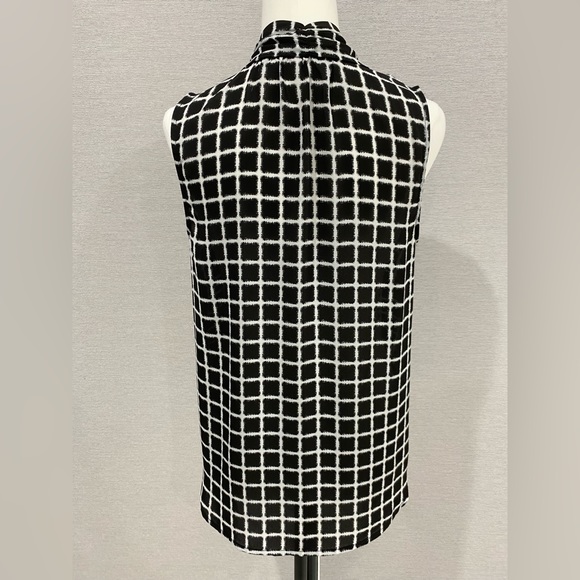 BASQUE BLOUSE. RRP $49 - Picture 3 of 5